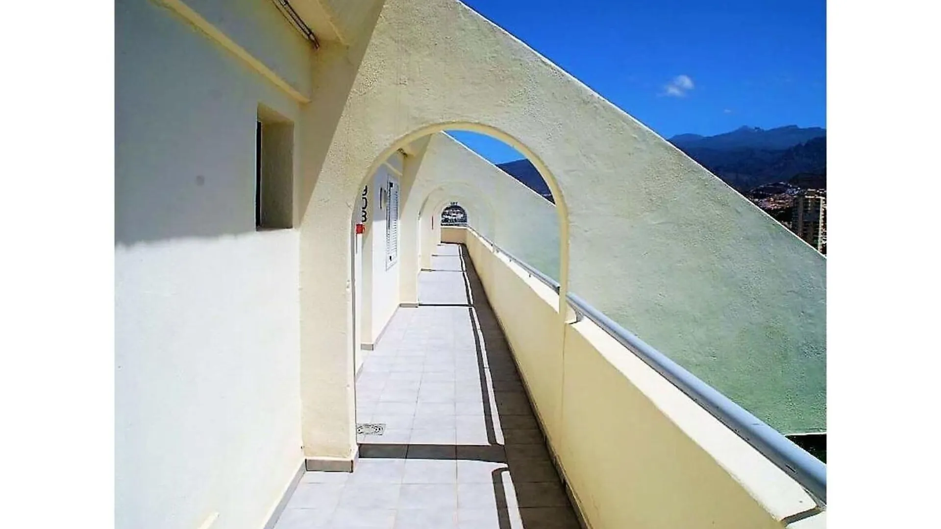 Penthouse Playa De Las Americas Apartment