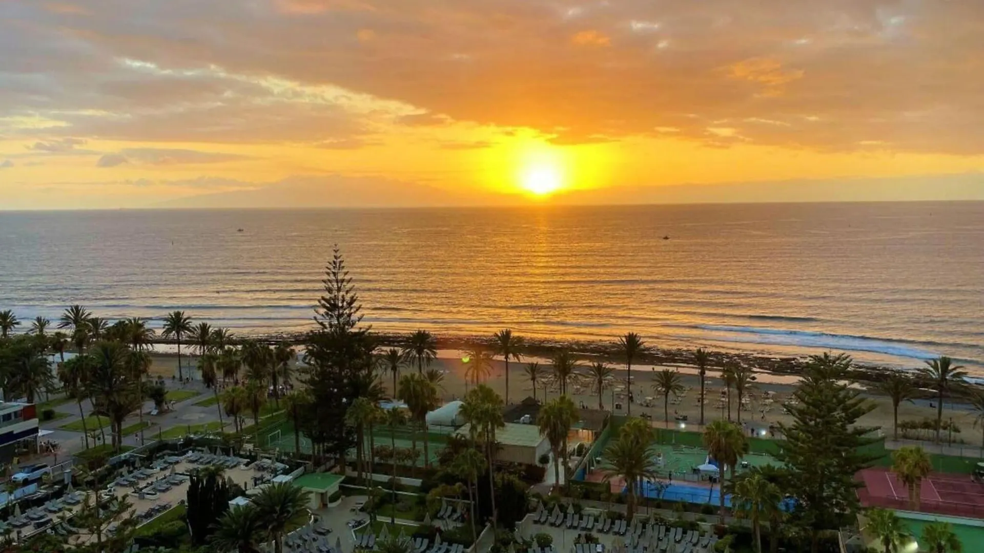 Penthouse Playa De Las Americas 0*, Playa de las Americas (Tenerife) Spain